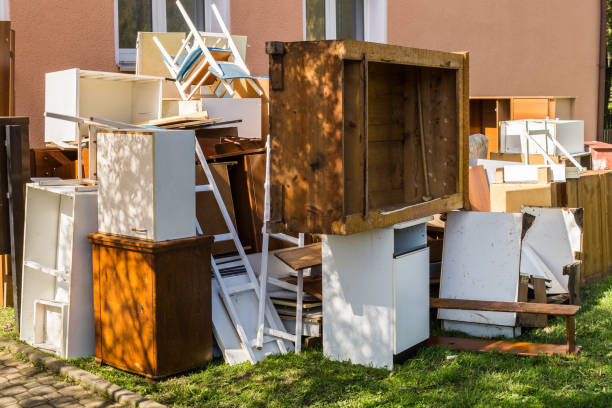 Best Attic Cleanout  in Thornport, OH